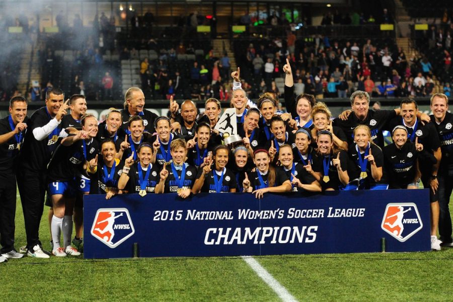 Photo of the 2015 NWSL Champions, FC Kansas City, courtesy of Steve Dykes/Getty Images.