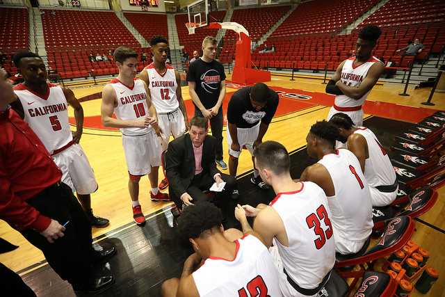 Photo of the California Vulcans mens basketball team courtesy of Jeff Helsel, SAI.