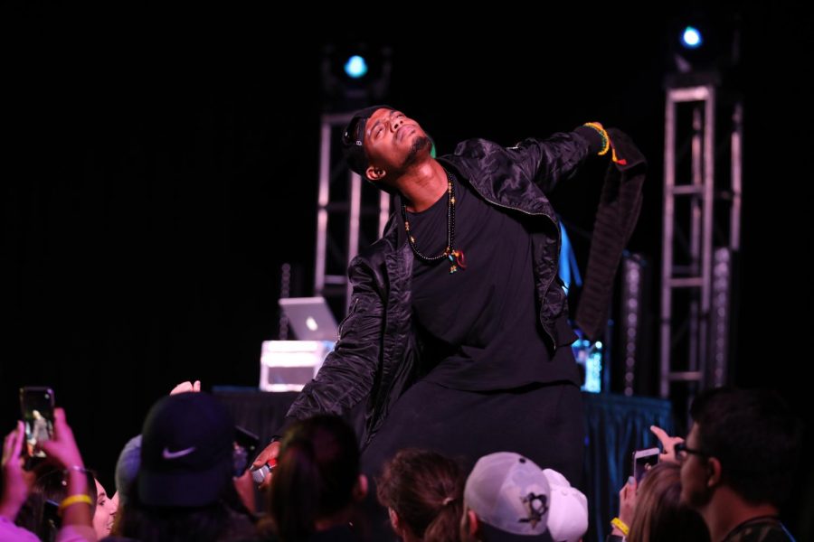 B.o.B performs at California University of Pennsylvania.