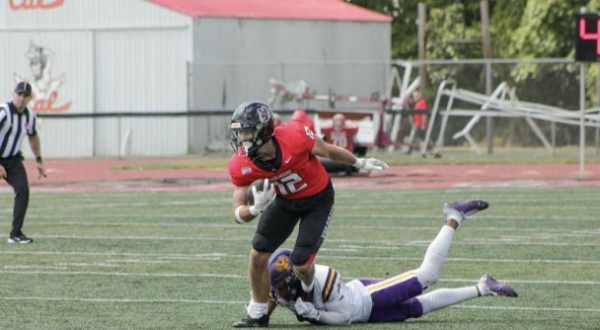 Vulcans Defeat the Golden Rams