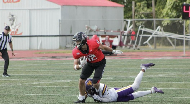 Vulcans Defeat the Golden Rams