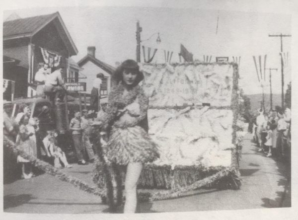 1949 First Cal Homecoming - Courtesy of Penn West Cal Alumni Association