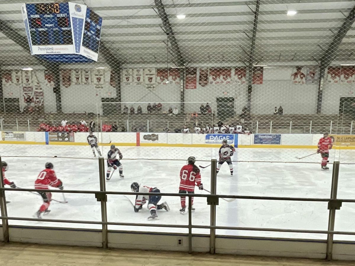 Vulcans Hockey Celebrates Homecoming with Double-Header