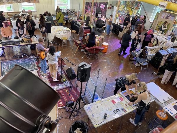 Students, faculty, and other visitors gauged their interests with each vendor as a live music duo, Scott and Rosanna, serenaded everyone in Vulcan Hall. 
